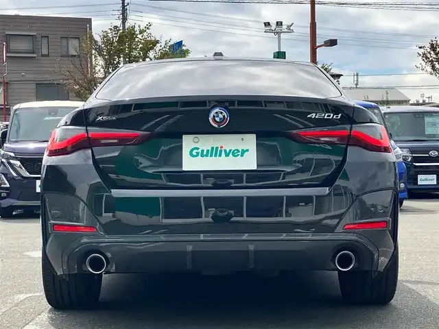 ＢＭＷ ＢＭＷ ４２０ｄ xDrive グランクーペ Mスポーツ 静岡県 2022(令4)年 3.8万km 黒 純正ナビ(BT/フルセグ)/バックカメラ/電動リアゲート/パドルシフト/エンジンスタートボタン/スマートキー/パワーステアリング/パワーウィンドウ/パーキングアシスト/アイドリングストップ/Wオートエアコン/レーダークルーズコントロール/ETC/USB入力端子/フロアマット/D席N席パワーシート/ハーフレザーシート/D席N席シートヒーター/純正アルミホイール/ABS/横滑り防止装置/コーナーセンサー前後/レーンキープアシスト/オートライト/オートマチックハイビーム/LEDヘッドライト/W+サイドエアバッグ/カーテンエアバッグ/BSM