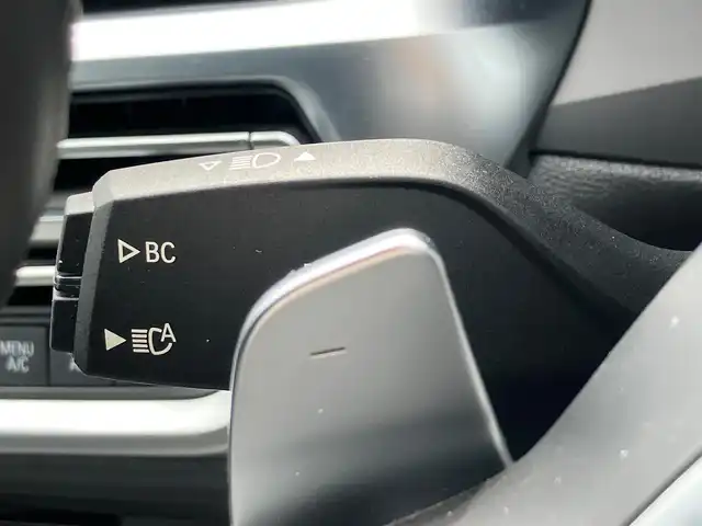 ＢＭＷ ＢＭＷ ４２０ｄ xDrive グランクーペ Mスポーツ 静岡県 2022(令4)年 3.8万km 黒 純正ナビ(BT/フルセグ)/バックカメラ/電動リアゲート/パドルシフト/エンジンスタートボタン/スマートキー/パワーステアリング/パワーウィンドウ/パーキングアシスト/アイドリングストップ/Wオートエアコン/レーダークルーズコントロール/ETC/USB入力端子/フロアマット/D席N席パワーシート/ハーフレザーシート/D席N席シートヒーター/純正アルミホイール/ABS/横滑り防止装置/コーナーセンサー前後/レーンキープアシスト/オートライト/オートマチックハイビーム/LEDヘッドライト/W+サイドエアバッグ/カーテンエアバッグ/BSM