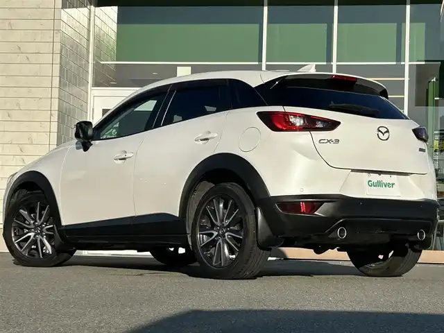 マツダ ＣＸ－３ 兵庫県 2017(平29)年 6.9万km スノーフレイクホワイトパールマイカ 純正SDナビ/BT/フルセグ/ETC/バックカメラ/追従クルーズコントロール/ヘッドアップディスプレイ/ハーフレザーシート/USB端子/革巻ステアリング/パドルシフト/オートライト/LEDヘッドライト/ウィンカーミラー/トノカバー
