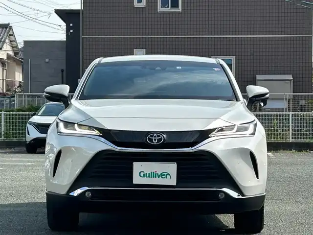 トヨタ ハリアー G 熊本県 2020(令2)年 1.9万km ホワイトパールクリスタルシャイン ワンオーナー/プッシュスタート/純正ナビ/バックカメラ/ビルトインETC/前後ドライブレコーダー/純正18インチAW/レーダークルーズ/パワーバックドア/ハーフレザーシート/右前席パワーシート/LEDヘッドライト/オートライト/フォグライト/前後コーナーセンサー/横滑り防止装置/ウィンカーミラー/純正フロアマット/純正ドアバイザー/新車保証書/取扱説明書/スマートスペアキー×1本