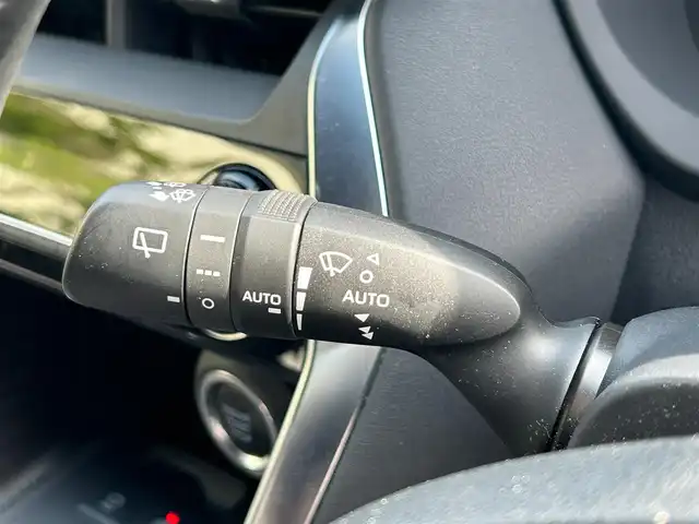 トヨタ ハリアー G 熊本県 2020(令2)年 1.9万km ホワイトパールクリスタルシャイン ワンオーナー/プッシュスタート/純正ナビ/バックカメラ/ビルトインETC/前後ドライブレコーダー/純正18インチAW/レーダークルーズ/パワーバックドア/ハーフレザーシート/右前席パワーシート/LEDヘッドライト/オートライト/フォグライト/前後コーナーセンサー/横滑り防止装置/ウィンカーミラー/純正フロアマット/純正ドアバイザー/新車保証書/取扱説明書/スマートスペアキー×1本