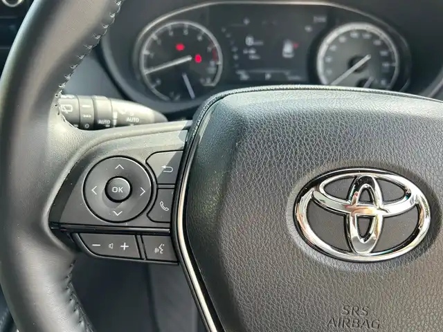 トヨタ ハリアー G 熊本県 2020(令2)年 1.9万km ホワイトパールクリスタルシャイン ワンオーナー/プッシュスタート/純正ナビ/バックカメラ/ビルトインETC/前後ドライブレコーダー/純正18インチAW/レーダークルーズ/パワーバックドア/ハーフレザーシート/右前席パワーシート/LEDヘッドライト/オートライト/フォグライト/前後コーナーセンサー/横滑り防止装置/ウィンカーミラー/純正フロアマット/純正ドアバイザー/新車保証書/取扱説明書/スマートスペアキー×1本