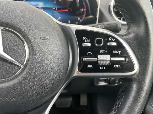 メルセデス・ベンツ Ｂ２００ｄ 石川県 2020(令2)年 5.7万km 紺 軽減ブレーキ/アダプティブクルーズコントロール/ブラインドスポットモニター/レーンキープアシスト/純正ナビ/フルセグＴＶ/バックカメラ/クリアランスソナー/フットトランクオープナー/ＬＥＤライト