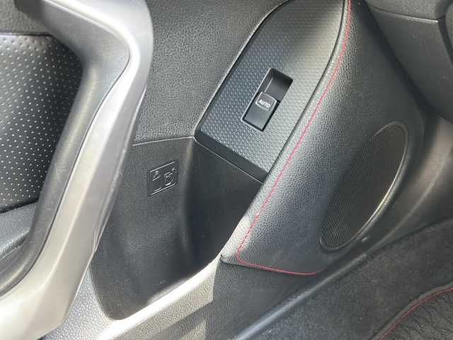 トヨタ ８６ GT 茨城県 2013(平25)年 5.9万km グレー HSK製マフラー/純正メモリナビ【NHZD-W62G】/(CD・DVD・BT・ラジオ再生)/ETC/オートライト/HIDヘッドライト/純正17inアルミホイール/フロアマット/スマートキー