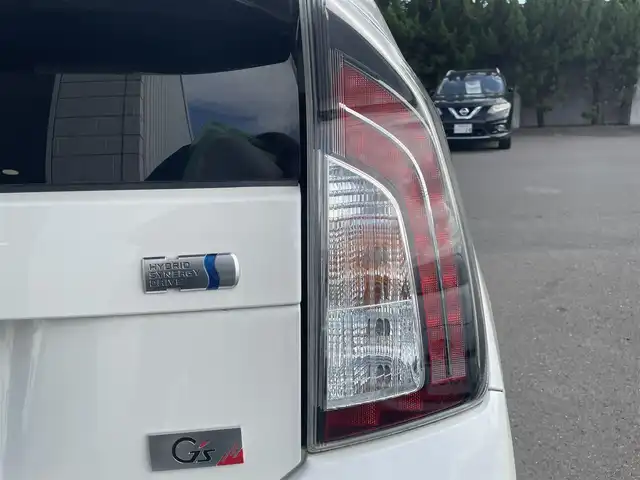 トヨタ プリウス S ツーリングセレ G’s 和歌山県 2012(平24)年 9.7万km ホワイトパールクリスタルシャイン (株)IDOMが運営する【じしゃロン和歌山店】の自社ローン専用車両になります。こちらは現金またはオートローンご利用時の価格です。自社ローンご希望の方は別途その旨お申付け下さい/横滑り防止措置/社外SDナビ/BT/CD/DVD/フルセグ/バックカメラ/LEDオートライト/純正18インチアルミホイール/スマートキー/ETC