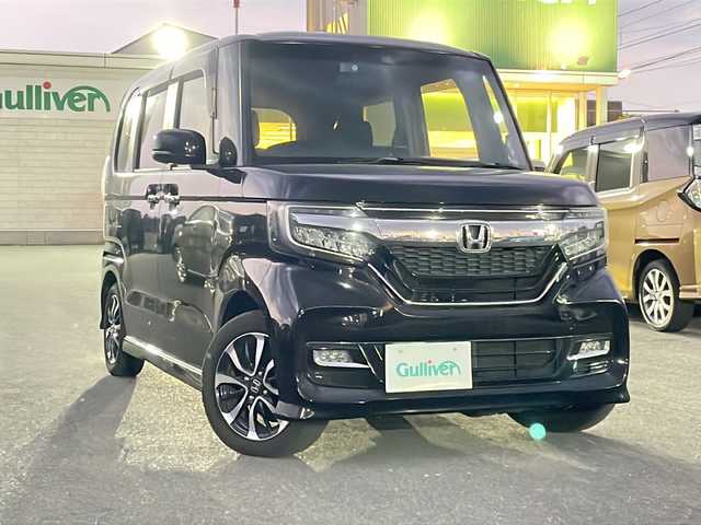 ホンダ Ｎ ＢＯＸ カスタム G L ホンダセンシング 香川県 2018(平30)年 7.5万km クリスタルブラックパール 社外ナビ（フルセグＴＶ/CD，DVD/BT）/バックカメラ/ドライブレコーダー/片側パワースライドドア/ビルトインETC/オートライト/ターボ/スペアキー