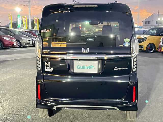 ホンダ Ｎ ＢＯＸ カスタム G L ホンダセンシング 香川県 2018(平30)年 7.5万km クリスタルブラックパール 社外ナビ（フルセグＴＶ/CD，DVD/BT）/バックカメラ/ドライブレコーダー/片側パワースライドドア/ビルトインETC/オートライト/ターボ/スペアキー