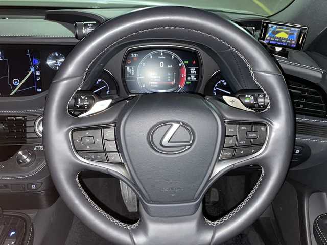 レクサス ＬＳ 500 Iパッケージ 香川県 2018(平30)年 6.4万km ソニッククォーツ 12.3インチワイドディスプレイ（フルセグTV/CD/DVD/BT)/デジタルインナーミラー/ヘッドアップディスプレイ/ブラインドスポットモニター/マークレビンソン/全方位カメラ/電動リアゲート/ドライブレコーダー/シートヒーター/コーナーセンサー/ビルトインETC2.0