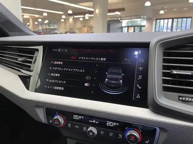 車両画像10