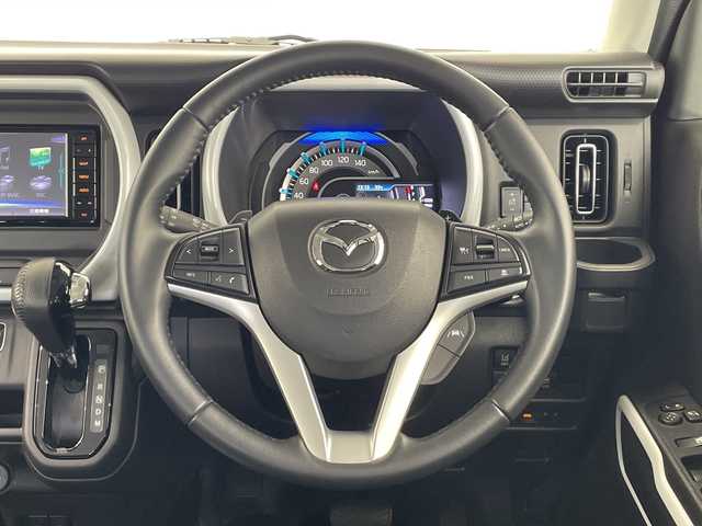 マツダ フレア クロスオーバー ハイブリッドXT 栃木県 2020(令2)年 3.1万km ピュアホワイトP 社外ナビ/（CD/BT/USB）/バックカメラ/（バック/フロント/全方位/サイド）/スズキセーフティサポート/・デュアルカメラブレーキサポート/・デュアルセンサーブレーキサポート/・誤発進抑制機能/・車線逸脱抑制機能/・車線逸脱警報機能/・ふらつき警報機能/・先行車発進お知らせ機能/コーナーセンサー/ETC/シートヒーター/LEDヘッドライト/電動格納ミラー/純正フロアマット