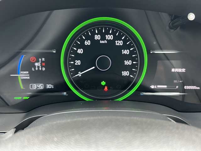 ホンダ シャトル ハイブリッド Z ホンダセンシング 山口県 2019(令1)年 3.1万km プラチナホワイトパール 禁煙車/ワンオーナー/純正メモリナビ/フルセグTV/CD/DVD/FM/AM/SD/BT/USB/AUX/バックカメラ/ルーフレール/ビルトインETC/横滑り防止/標識認識機能/先行車発進お知らせ/プッシュスタート/前席シートヒーター/革巻きステアリング/ステアリングスイッチ/パドルシフト/オートリトラウィンカーミラー/フォグランプ/リアワイパー/オートハイビーム/アルミペダル/純正サイドスポイラー/ISOFIX/保証書/取扱説明書/スマートキー