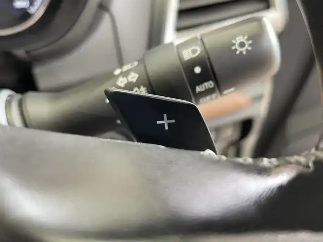 スバル フォレスター ハイブリッド アドバンス 岩手県 2020(令2)年 6.2万km クリスタルホワイトP ワンオーナー/４WD/本革シート/アイサイトツーリングアシスト/アイサイトセイフティプラス/プリクラッシュブレーキ/全車速追従機能付きクルーズコントロール/アクティブレーンキープ/ツーリングアシスト/アダプティブドライビングビーム/ステアリング連動ヘッドランプ/コーナーセンサー/スバルリヤビークルディテクション/ドライバーモニタリングシステム/AT誤発進抑制制御/先行車発進告知機能/スマートリヤビューミラー/X-MODE/ヒルディセントコントロール/パドルシフト/パワーシート(前席)/シートヒーター(前席・後席左右)/ステアリングヒーター/社外ナビ/フルセグTV/バック・サイド・フロントビューモニター/ETC/LEDヘッドランプ/純正アルミホイール積み込みあり