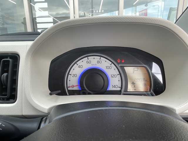 スズキ アルト L 青森県 2018(平30)年 1.5万km フィズブルーパールメタリック ４WD/純正オーディオ/衝突軽減スイッチ/アイドリング/横滑り防止装置/ライトレベライザー/シートヒーターD/N席/保証書/取扱説明書/スペアキー1本