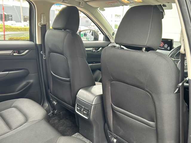 マツダ ＣＸ－５ 20S プロアクティブ 静岡県 2020(令2)年 5.9万km ジェットブラックマイカ 純正ナビ/・フルセグTV/・FM/・AM/・Bluetooth/・CD/・DVD/主要装備/・衝突軽減ブレーキ/・コーナーセンサー/・ハンドルヒーター/・シートヒーター/・パワーシート/・オートホールド/・パワーバックドア/・パドルシフト/・スマートキー/・純正フロアマット/・純正アルミホイール
