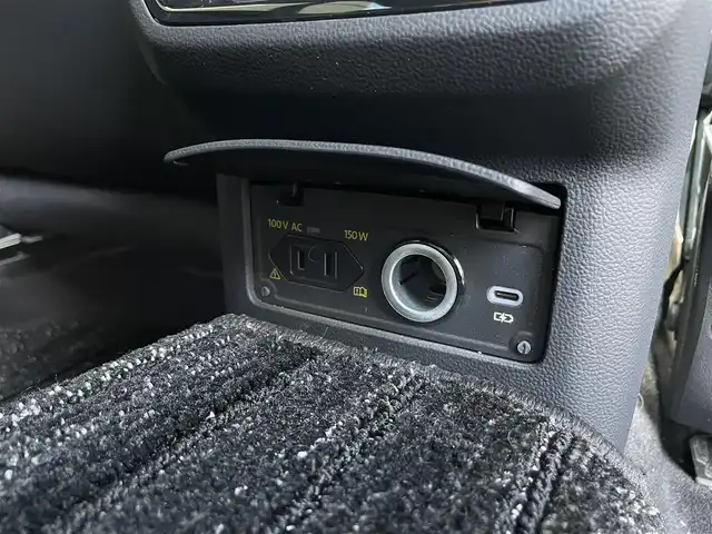 フォルクスワーゲン ＶＷ アルテオン SB TSI 4モーション Rラインアドバンス 長野県 2021(令3)年 3.5万km 赤 サンルーフ　/ｈａｒｍａｎ／ｋａｒｄｏｎ/ＨＵＤ　/ＡＣＣ　/ＢＳＭ　/黒革シート　/ＰＷシート　/シートヒーター/ＤｉｓｃｏｖｅｒＰｒｏ　/３６０°カメラ　/ＬＥＤヘッドライト　/パークアシスト　/デジタルメーター　/Ｃａr play/100V/パークセンサー