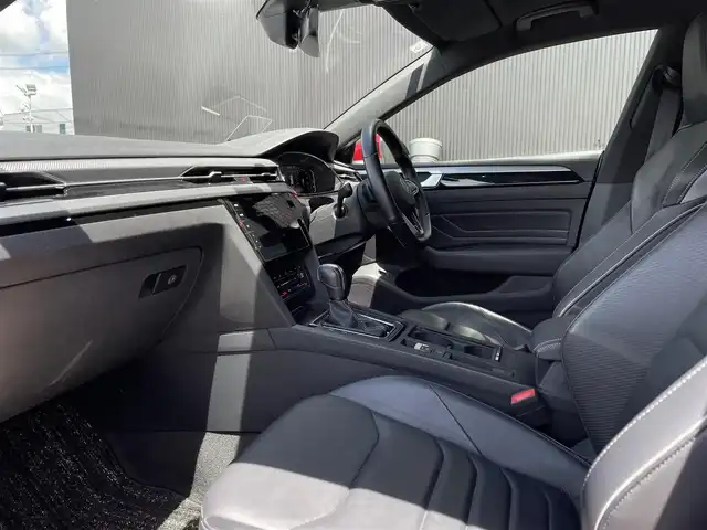 フォルクスワーゲン ＶＷ アルテオン SB TSI 4モーション Rラインアドバンス 長野県 2021(令3)年 3.5万km 赤 サンルーフ　/ｈａｒｍａｎ／ｋａｒｄｏｎ/ＨＵＤ　/ＡＣＣ　/ＢＳＭ　/黒革シート　/ＰＷシート　/シートヒーター/ＤｉｓｃｏｖｅｒＰｒｏ　/３６０°カメラ　/ＬＥＤヘッドライト　/パークアシスト　/デジタルメーター　/Ｃａr play/100V/パークセンサー