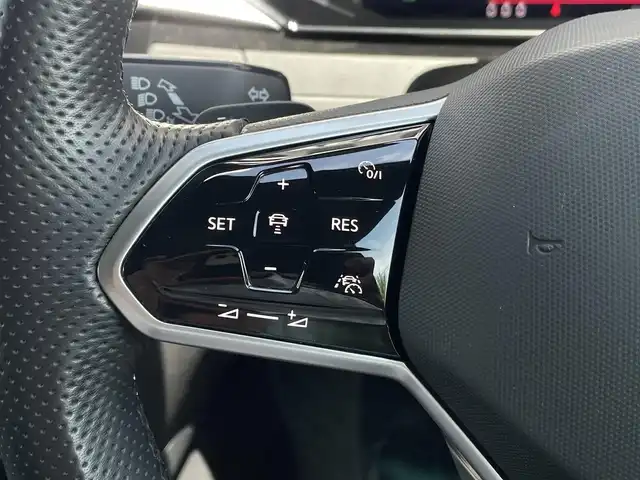 フォルクスワーゲン ＶＷ アルテオン SB TSI 4モーション Rラインアドバンス 長野県 2021(令3)年 3.5万km 赤 サンルーフ　/ｈａｒｍａｎ／ｋａｒｄｏｎ/ＨＵＤ　/ＡＣＣ　/ＢＳＭ　/黒革シート　/ＰＷシート　/シートヒーター/ＤｉｓｃｏｖｅｒＰｒｏ　/３６０°カメラ　/ＬＥＤヘッドライト　/パークアシスト　/デジタルメーター　/Ｃａr play/100V/パークセンサー