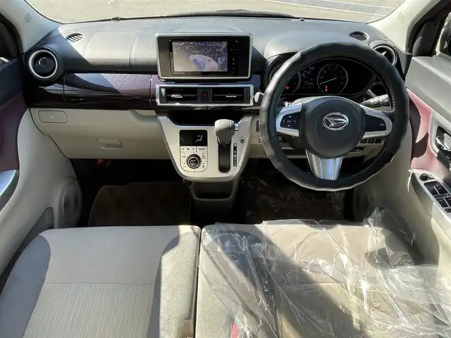 ダイハツ キャスト スタイル G SAⅡ 愛媛県 2016(平28)年 1.6万km ファイアークォーツレッドM 衝突被害軽減ブレーキ/車線逸脱警報/純正7インチナビ（Bluetooth/フルセグTV/DVD再生）/バックカメラ/ETC/純正フロアマット/ベンチシート/純正15インチAW/バックセンサー/プッシュスタート/オートライト/LEDヘッドライト/フォグランプ/ABS/横滑り防止装置/盗難防止装置