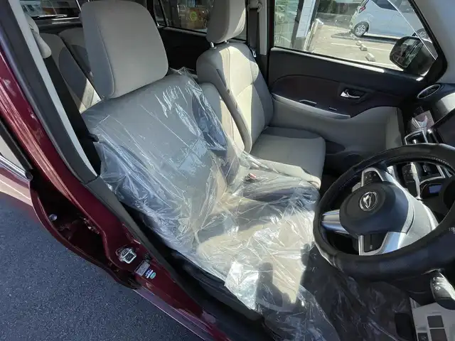 ダイハツ キャスト スタイル G SAⅡ 愛媛県 2016(平28)年 1.6万km ファイアークォーツレッドM 衝突被害軽減ブレーキ/車線逸脱警報/純正7インチナビ（Bluetooth/フルセグTV/DVD再生）/バックカメラ/ETC/純正フロアマット/ベンチシート/純正15インチAW/バックセンサー/プッシュスタート/オートライト/LEDヘッドライト/フォグランプ/ABS/横滑り防止装置/盗難防止装置