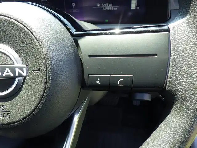 日産 ノート X 千葉県 2021(令3)年 5.3万km ダークメタルグレー エマージェンシーブレーキ/9インチ純正ナビ/地デジTV/【Bluetooth接続】/バックカメラ/ドライブレコーダー/ETC/サイド/カーテンエアバッグ/インテリジェントキー