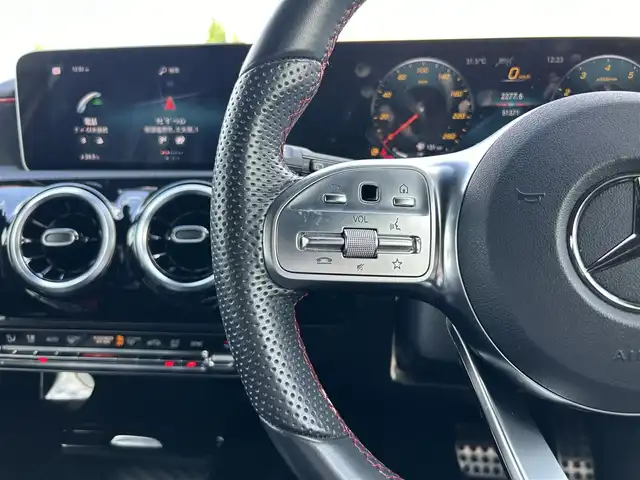 メルセデス・ベンツ Ａ１８０ スタイル AMGライン 栃木県 2019(平31)年 5.2万km 白 ナビゲーションパッケージ/フルセグTV Bluetooth/バックカメラ/レーダーセーフティパッケージ/レーンキープ /ブラインドスポットモニター/ハーフレザーシート/シートヒーター/メモリーパワーシート/ドライブレコーダー/プッシュスタート/スペアキー×１/ETC2.0/コーナーセンサー