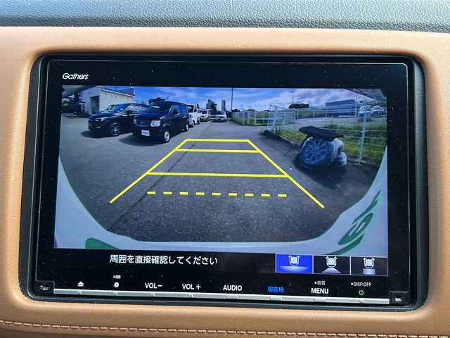 ホンダ ヴェゼル ハイブリッド Z ホンダセンシング 富山県 2018(平30)年 7.4万km プラチナホワイトパール 禁煙車/ワンオーナー　/純正ＨＤＤナビ　/フルセグ　/ホンダセンシング　/バックカメラ　/ＬＥＤヘッドライト　/レーダークルーズコントロール　/パドルシフト　/スマートキー　/ハーフレザーシート　/純正アルミホイール　/純正オーディオ/ウィンカーミラー/電動格納ミラー/ビルトインETC/プッシュスタート