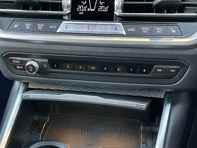 ＢＭＷ ３２０ｄ xDrive ツーリング Mスポーツ 鹿児島県 2020(令2)年 3.7万km アルピンホワイトⅢ 禁煙車/純正ナビ/Bluetooth/ハーマンカードン/パーキングアシストプラス/トップビューカメラ/バックカメラ/前席シートヒーター