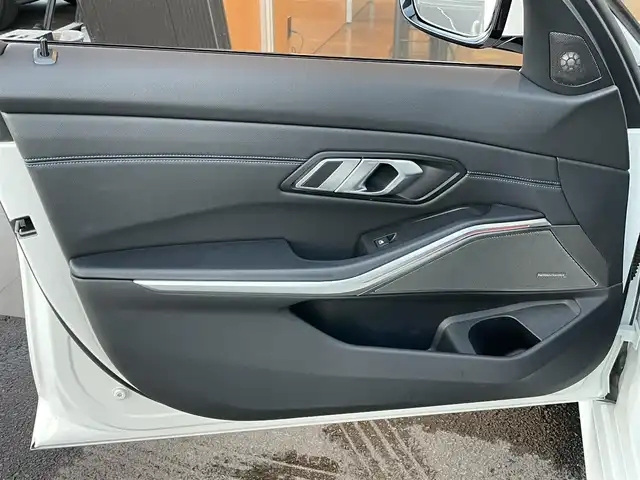 ＢＭＷ ３２０ｄ xDrive ツーリング Mスポーツ 鹿児島県 2020(令2)年 3.7万km アルピンホワイトⅢ 禁煙車/純正ナビ/Bluetooth/ハーマンカードン/パーキングアシストプラス/トップビューカメラ/バックカメラ/前席シートヒーター