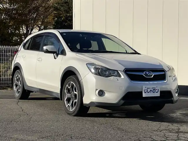 スバル インプレッサ ＸＶ 2．0i－L アイサイト 福島県 2015(平27)年 12.6万km クリスタルホワイトP (株)IDOMが運営する【じしゃロン福島店】の自社ローン専用車両になります。こちらは現金またはオートローンご利用時の価格です。自社ローンご希望の方は別途その旨お申付け下さい/社外アルパインナビ/フルセグテレビ/バックカメラ/アイサイト/レーンキープアシスト/レーダークルーズコントロール/革巻ステアリング/ドアバイザー/パドルシフト/スタッドレスタイヤ積込
