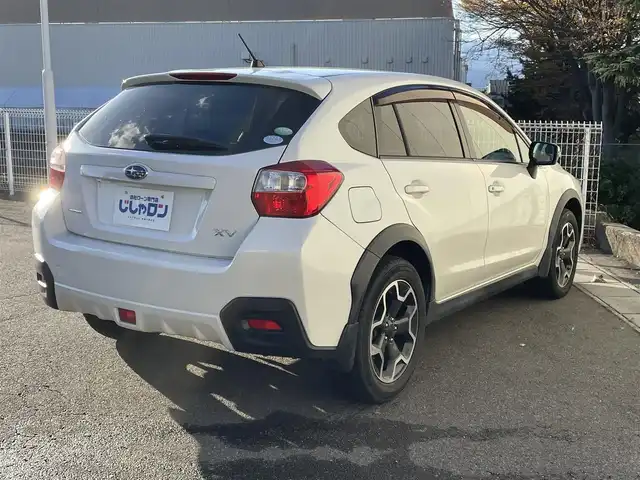 スバル インプレッサ ＸＶ 2．0i－L アイサイト 福島県 2015(平27)年 12.6万km クリスタルホワイトP (株)IDOMが運営する【じしゃロン福島店】の自社ローン専用車両になります。こちらは現金またはオートローンご利用時の価格です。自社ローンご希望の方は別途その旨お申付け下さい/社外アルパインナビ/フルセグテレビ/バックカメラ/アイサイト/レーンキープアシスト/レーダークルーズコントロール/革巻ステアリング/ドアバイザー/パドルシフト/スタッドレスタイヤ積込