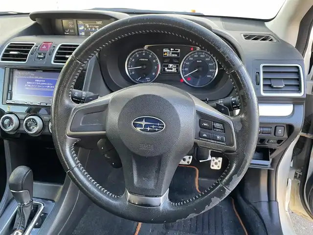 スバル インプレッサ ＸＶ 2．0i－L アイサイト 福島県 2015(平27)年 12.6万km クリスタルホワイトP (株)IDOMが運営する【じしゃロン福島店】の自社ローン専用車両になります。こちらは現金またはオートローンご利用時の価格です。自社ローンご希望の方は別途その旨お申付け下さい/社外アルパインナビ/フルセグテレビ/バックカメラ/アイサイト/レーンキープアシスト/レーダークルーズコントロール/革巻ステアリング/ドアバイザー/パドルシフト/スタッドレスタイヤ積込