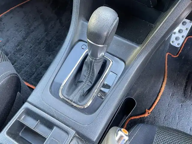 スバル インプレッサ ＸＶ 2．0i－L アイサイト 福島県 2015(平27)年 12.6万km クリスタルホワイトP (株)IDOMが運営する【じしゃロン福島店】の自社ローン専用車両になります。こちらは現金またはオートローンご利用時の価格です。自社ローンご希望の方は別途その旨お申付け下さい/社外アルパインナビ/フルセグテレビ/バックカメラ/アイサイト/レーンキープアシスト/レーダークルーズコントロール/革巻ステアリング/ドアバイザー/パドルシフト/スタッドレスタイヤ積込