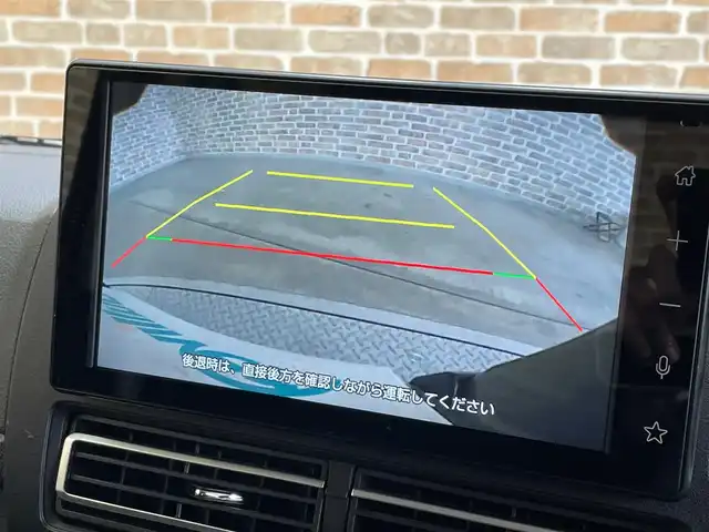 ダイハツ アトレー バン デッキバン 岩手県 2022(令4)年 1.1万km オフビートカーキM ４WD/両側パワースライドドア/スマートアシスト/衝突被害軽減ブレーキ/コーナーセンサー/レーンアシスト/クルーズコントロール/横滑り防止装置/アイドリングストップ/バックカメラ/純正ディスプレイオーディオ（Bluetooth USB フルセグ AndroidAUTO AppleCarPlay HDMI）/オートハイビーム/オートライト/オートエアコン/ステアリングスイッチ/ETC/ドアミラーウインカー