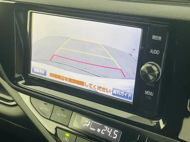 トヨタ アクア S スタイルブラック 福島県 2017(平29)年 8.6万km ライムホワイトパールクリスタルシャイン トヨタセーフティーセンス　/・PCS/・車線逸脱警報/・オートマッチクハイビーム/純正メモリナビゲーション　/バックカメラ　/ＥＴＣ　/純正ドライブレコーダー　/プッシュスタート　/・スマートキー　/オートライト　/革巻きステアリング　/・チルトステアリング　/・ステリングスイッチ/横滑り防止装置