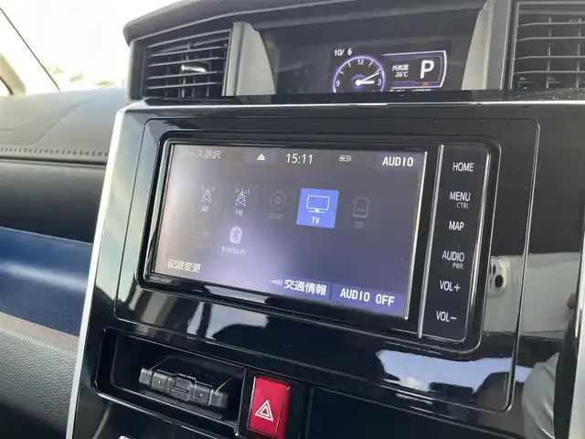 トヨタ タンク カスタムG S 鳥取県 2018(平30)年 6.8万km パールホワイトⅢ ４・W・D/ワンオーナー/純正ナビ/フルセグ/DVD/CD/BT/バックカメラ・ビルトインETC/ドライブレコーダー/衝突軽減ブレーキ/クルーズコントロール/レーンキープアシスト/両側パワースライドドア/LEDヘットライト/フォグライト/純正14インチアルミホイール/純正エアロパーツ/プッシュエンジンスタート/アイドリングストップ/フロアマット・ドアバイザー/保証書/取扱説明書/スペアキー