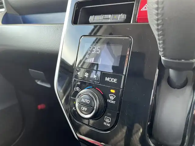 トヨタ タンク カスタムG S 鳥取県 2018(平30)年 6.8万km パールホワイトⅢ ４・W・D/ワンオーナー/純正ナビ/フルセグ/DVD/CD/BT/バックカメラ・ビルトインETC/ドライブレコーダー/衝突軽減ブレーキ/クルーズコントロール/レーンキープアシスト/両側パワースライドドア/LEDヘットライト/フォグライト/純正14インチアルミホイール/純正エアロパーツ/プッシュエンジンスタート/アイドリングストップ/フロアマット・ドアバイザー/保証書/取扱説明書/スペアキー