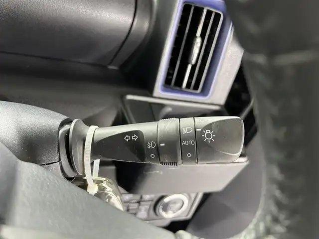 ダイハツ タント カスタム RS スタイルセレクション 佐賀県 2021(令3)年 7.4万km パールブラック 純正9インチナビ/フルセグTV/Bluetooth/Androidauto/Applecarplay/バックカメラ/衝突被害軽減システム/レーダークルーズコントロール/レーンアシスト/オートライト/オートマチックハイビーム/LEDヘッドライト/LEDフォグライト/クリアランスソナー/先行車発信お知らせ機能/ビルトインETC/両側パワースライドドア/運転席・助手席シートヒーター/ハーフレザーシート/ISOFIX対応/後席サンシェード/シートバックテーブル/純正15インチアルミホイール/純正フロアマット/純正ドアバイザー/スマートキー