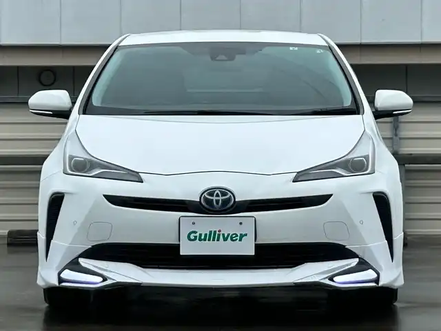 トヨタ プリウス S 静岡県 2019(令1)年 3.4万km スーパーホワイトⅡ トヨタセーフティセンス/Ｓｔｒａｄａメモリナビ/ＴＶ/ＢＴオーディオ/バックカメラ/ドラレコ/ビルトインＥＴＣ/エアロ付（ＦＳＲ）/追従機能付クルコン/前後コーナーセンサー/ＬＴＡ(レーントレーシングアシスト)/PKSB(パーキングサポートブレーキ)/オートライト/LEDヘッドライト/オートエアコン/盗難防止装置/純正15AW