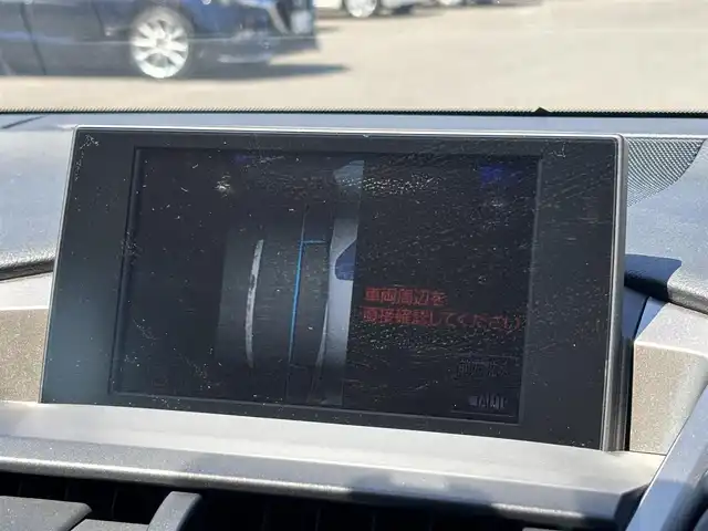 レクサス ＮＸ 200t Iパッケージ 大分県 2016(平28)年 4.7万km ソニッククォーツ ・純正ナビ(CD/DVD/BT/SD/USB/AUX)/・フルセグテレビ/・バックカメラ/・プリクラッシュセーフティ/・コーナーセンサー/・レーダークルーズコントロール/・AC100V/・ETC/・ステアリングリモコン/・ステアリングヒーター/・パドルシフト/・パワーシート/・シートメモリー/・シートヒーター/・ブレーキホールド/・スマートキー&プッシュスタート/・純正アルミホイール