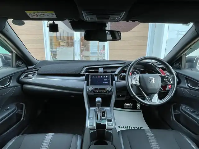 ホンダ シビック ハッチバック 宮崎県 2020(令2)年 8.1万km プラチナホワイトパール 無限エアロ（F.S.R)/テールゲートスポイラー/社外フロントグリル/WORK18インチアルミホイール/ローダウン/ブリッツマフラー/無限テール/ホンダセンシング/LEDライト/ETC/プッシュスタート