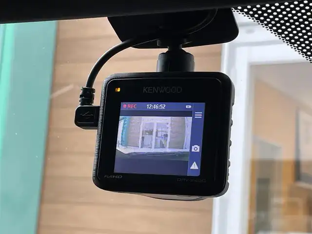 ホンダ シビック ハッチバック 宮崎県 2020(令2)年 8.1万km プラチナホワイトパール 無限エアロ（F.S.R)/テールゲートスポイラー/社外フロントグリル/WORK18インチアルミホイール/ローダウン/ブリッツマフラー/無限テール/ホンダセンシング/LEDライト/ETC/プッシュスタート