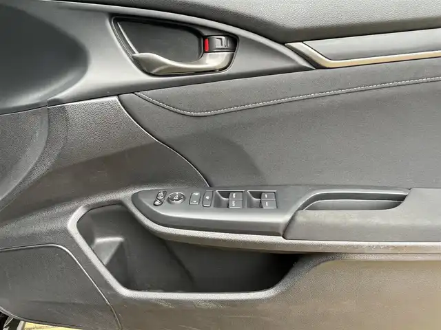 ホンダ シビック ハッチバック 宮崎県 2020(令2)年 8.1万km プラチナホワイトパール 無限エアロ（F.S.R)/テールゲートスポイラー/社外フロントグリル/WORK18インチアルミホイール/ローダウン/ブリッツマフラー/無限テール/ホンダセンシング/LEDライト/ETC/プッシュスタート