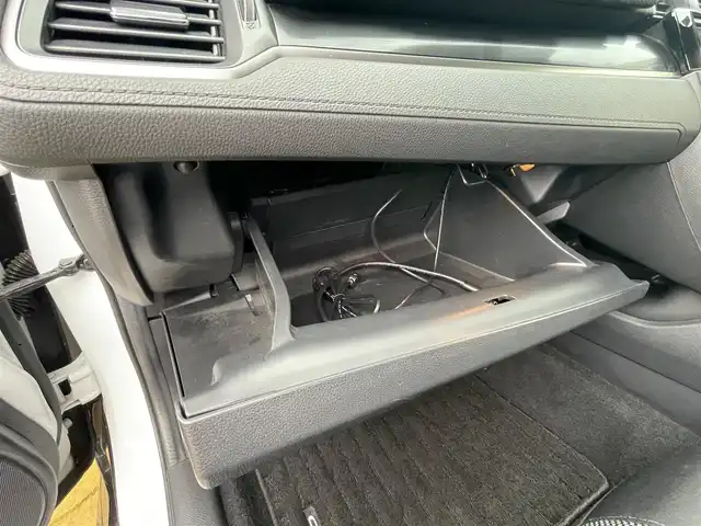 ホンダ シビック ハッチバック 宮崎県 2020(令2)年 8.1万km プラチナホワイトパール 無限エアロ（F.S.R)/テールゲートスポイラー/社外フロントグリル/WORK18インチアルミホイール/ローダウン/ブリッツマフラー/無限テール/ホンダセンシング/LEDライト/ETC/プッシュスタート