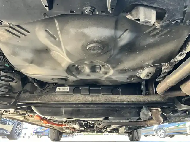 トヨタ アクア S 静岡県 2014(平26)年 5.8万km ブラックマイカ /エンジンスタートボタン/パワーステアリング/パワーウィンドウ/スマートキー/取扱説明書/オートエアコン/アイドリングストップ/ETC/純正ナビ（CD/DVD/BT/フルセグ）/純正フロアマット/布シート/ABS/横滑り防止装置/オートライト/ハロゲン/Wエアバッグ/D席フロアマット不足