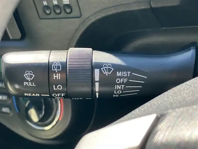 トヨタ アクア S 静岡県 2014(平26)年 5.8万km ブラックマイカ /エンジンスタートボタン/パワーステアリング/パワーウィンドウ/スマートキー/取扱説明書/オートエアコン/アイドリングストップ/ETC/純正ナビ（CD/DVD/BT/フルセグ）/純正フロアマット/布シート/ABS/横滑り防止装置/オートライト/ハロゲン/Wエアバッグ/D席フロアマット不足