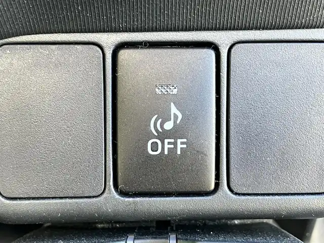 トヨタ アクア S 静岡県 2014(平26)年 5.8万km ブラックマイカ /エンジンスタートボタン/パワーステアリング/パワーウィンドウ/スマートキー/取扱説明書/オートエアコン/アイドリングストップ/ETC/純正ナビ（CD/DVD/BT/フルセグ）/純正フロアマット/布シート/ABS/横滑り防止装置/オートライト/ハロゲン/Wエアバッグ/D席フロアマット不足