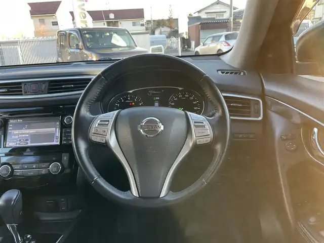 日産 エクストレイル 20X ブラックエクストリーマーX エマB 長野県 2015(平27)年 7万km ダイヤモンドブラック 純正ナビ/ワンセグTV/全方位カメラ/シートヒーター/ドアバイザー/電動格納ミラー/パワーバックドア/パートタイム４WD/サブトランクに予備タイヤ1本あり/ワンオーナー