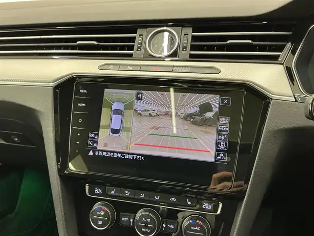 フォルクスワーゲン アルテオン TSI 4モーション Rラインアドバンス 岡山県 2018(平30)年 6万km 白 AndroidAuto/Apple　car　play/ヘッドアップディスプレイ/ACC/シートヒーター（ALL）/ドラレコ（F/R）/ブレーキオートホールド/パークアシスト/バックカメラ/アラウンドビューカメラ/WAC/パドルシフト/サンルーフ/走行モード/DYNAudio/CD/DVD/Bluetooth/AUX/FM/AM