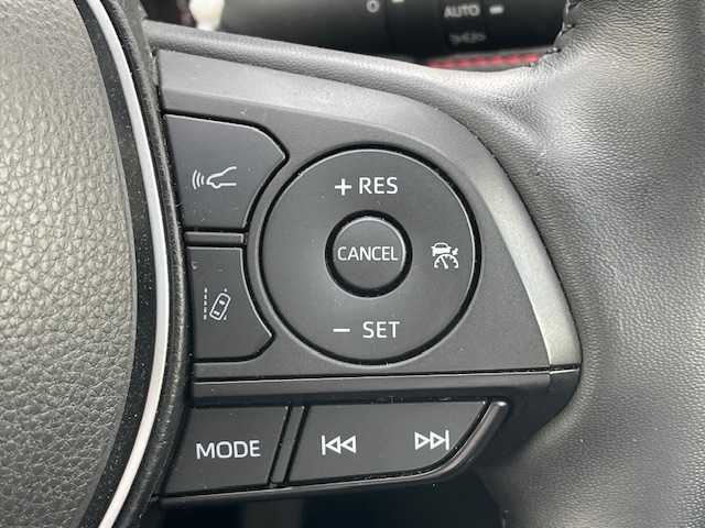 トヨタ ＲＡＶ４ アドベンチャー オフロードPKG 宮城県 2023(令5)年 2.9万km アティチュードブラックマイカ 登録時走行距離28259km/シートヒーター/コーナーセンサー/バックカメラ/ハンドルヒーター/Bluetooth/FM/AM/パワーシート/ルーフレール/ビルトインETC/追従クルーズコントロール/衝突軽減ブレーキ/純正フロアマット/純正ホイール/LED三眼ヘッドライト/エアーシート/オートライト