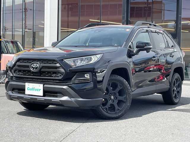 トヨタ ＲＡＶ４ アドベンチャー オフロードPKG 宮城県 2023(令5)年 2.9万km アティチュードブラックマイカ 登録時走行距離28259km/シートヒーター/コーナーセンサー/バックカメラ/ハンドルヒーター/Bluetooth/FM/AM/パワーシート/ルーフレール/ビルトインETC/追従クルーズコントロール/衝突軽減ブレーキ/純正フロアマット/純正ホイール/LED三眼ヘッドライト/エアーシート/オートライト